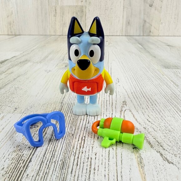 Bluey Heeler Figure Blue Goggles Squirter Swim Suit Pool Family Beach Day NEW - Picture 1 of 8